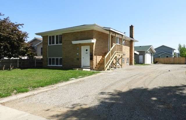 1601 11th Street - 1601 11th Street, Waukegan, IL 60085