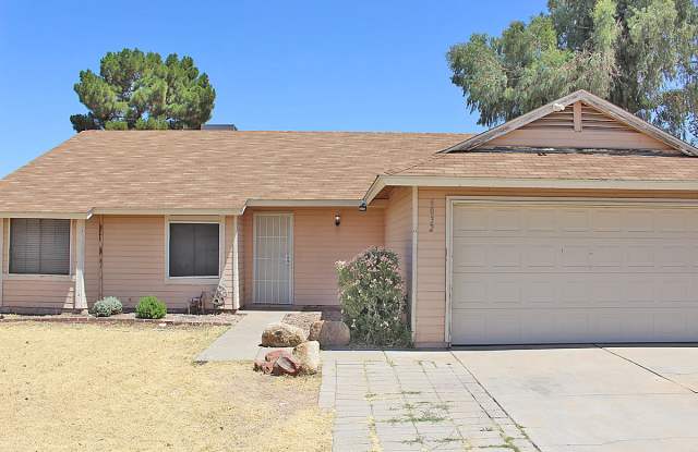 6032 W Loma Ln - 6032 West Loma Lane, Glendale, AZ 85302