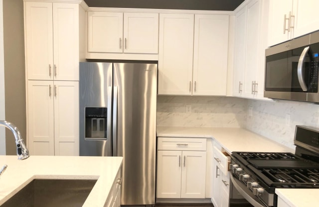 13317 LAUNDERS STREET - 13317 Launders St, McNair, VA 20171