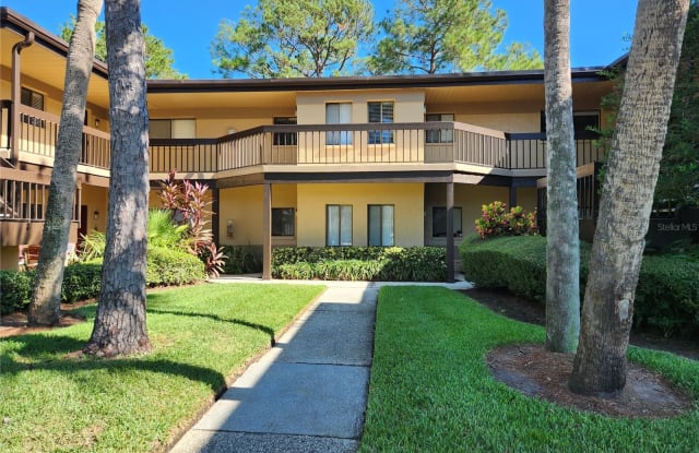 2685 SABAL SPRINGS CIRCLE - 2685 Sabal Springs Circle, Clearwater, FL 33761
