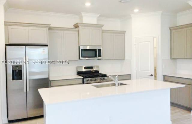 1375 Tangled Orchard Trce Gallery 3