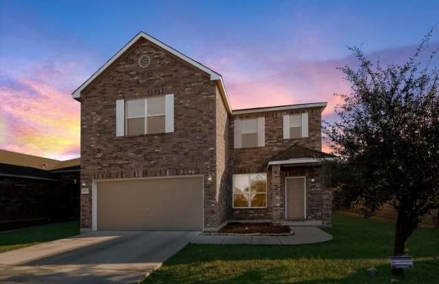 9106 Mare Country photos photos