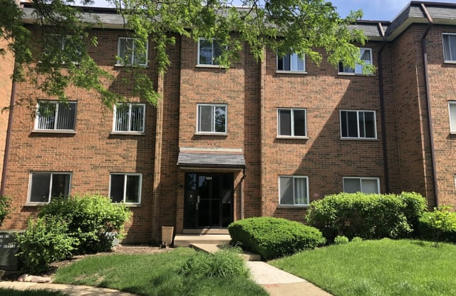 924 casey Court - 924 Casey Court, Schaumburg, IL 60173