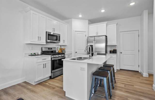 Lagoon Living! 3 Bedroom Townhome with Resort Amenities photos photos