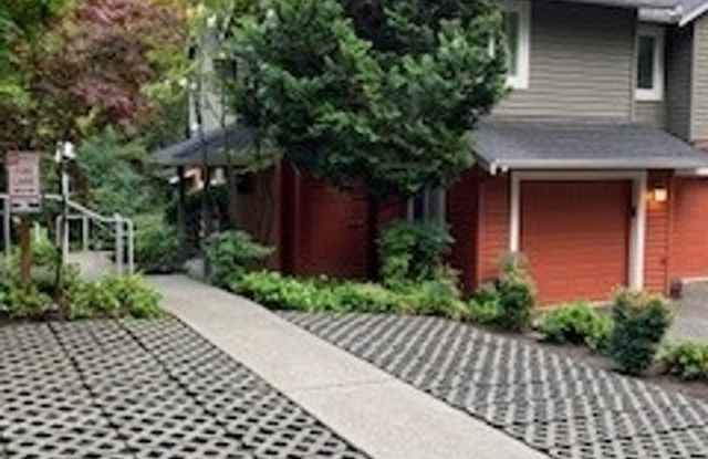 2 Bedroom 2 Bath w/Garage Bellevue Condo with Views $2725/mo. Gallery 1