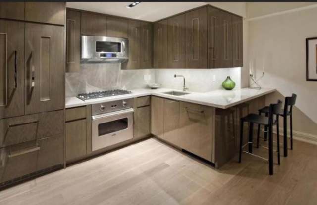 21 West 86th Street Gallery 2