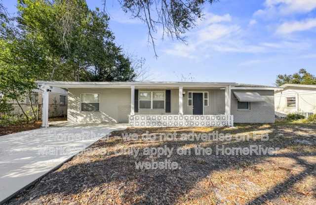 4725 Blossom Dr photos photos