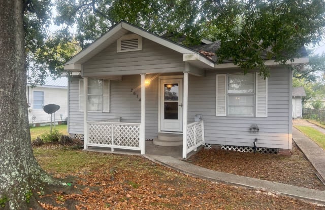 2614 Dietz St - 2614 Dietz Street, Lake Charles, LA 70601
