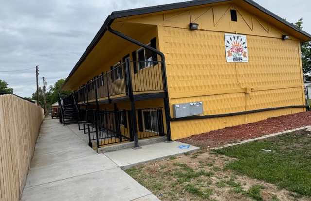 MM2011 photos photos