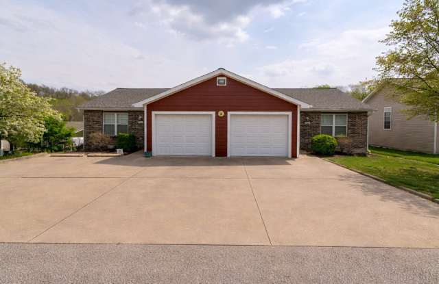 Southeast Three Bedroom Duplex photos photos