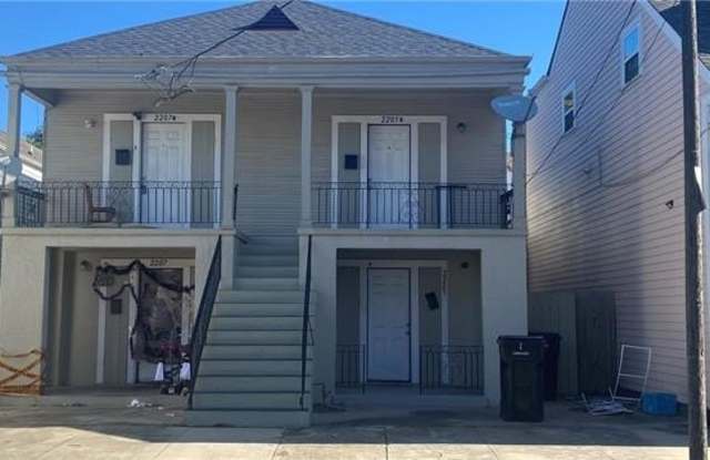 2207 DUMAINE Street photos photos