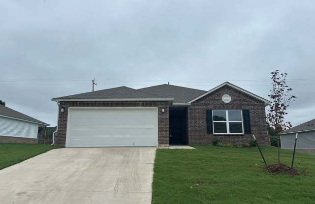 Pre-Leasing Now! Discover Modern Comfort in This 3-Bedroom, 2-Bath Home in Broken Arrow Gallery 4