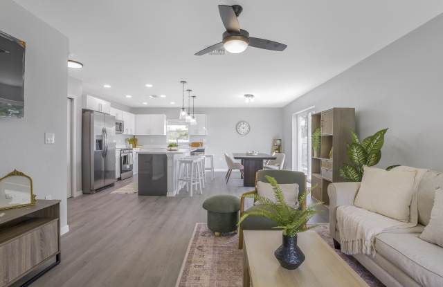 6967 San Bruno Dr Gallery 2