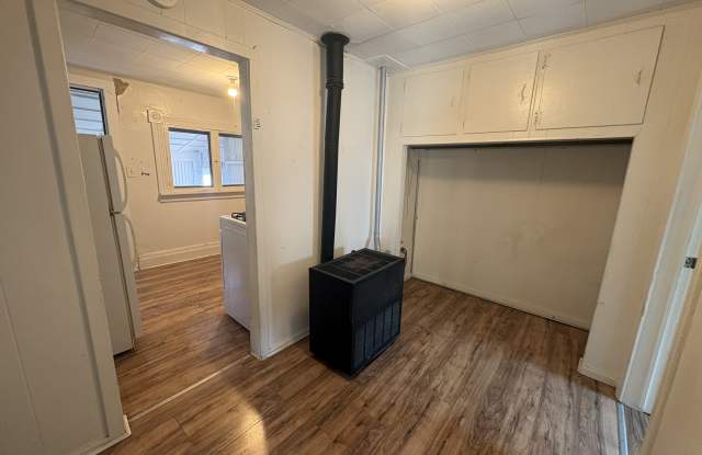 115 W State St Unit 201 Gallery 2