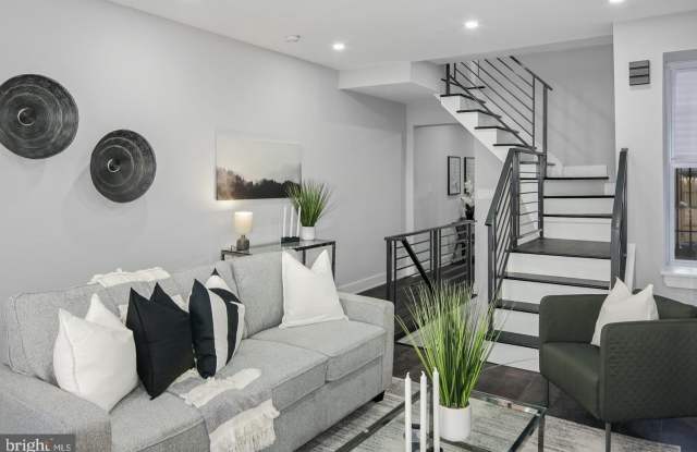 2522 NICHOLAS STREET - 2522 Nicholas Street, Philadelphia, PA 19121