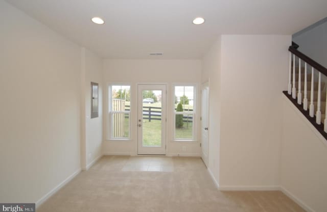 43270 NOVI TER Gallery 4