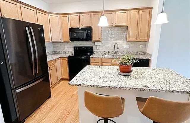 1108 Pennington Dr # 1108 Gallery 3