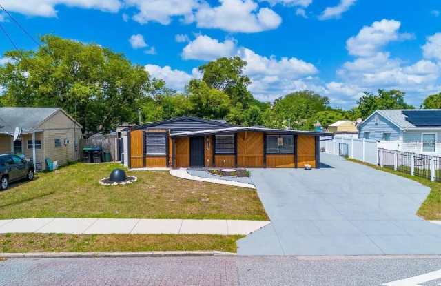 1118 OVERDALE STREET photos photos