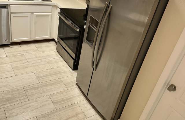 1707 Biscayne Bay Circle Gallery 2