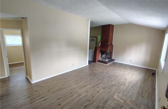 2822 Redgate Lane Gallery 2
