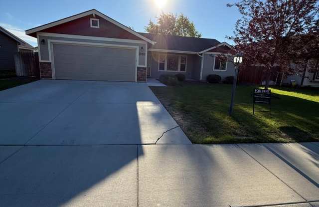 Welcome to 20169 Lolo, a charming 3-bedroom, 2-bathroom home located in the vibrant community of Caldwell, ID. - 20169 Lolo Avenue, Caldwell, ID 83605