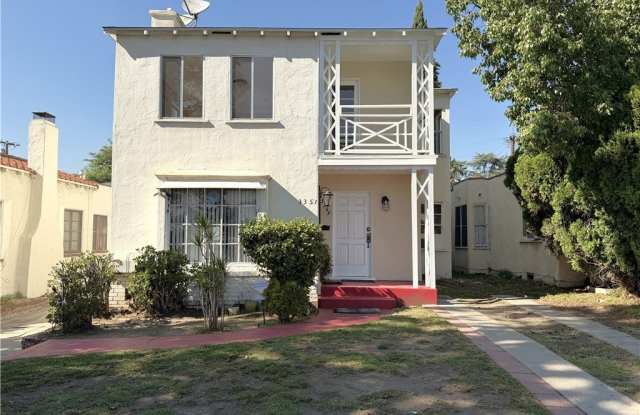 3357 Sunnynook photos photos