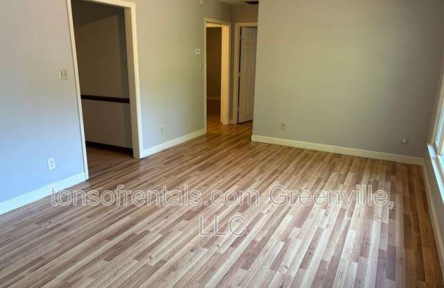 108 Red Wine Court Gallery 3