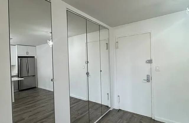 601 Surf Ave photos photos