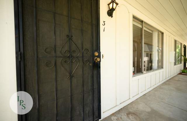 Fig Garden TownHome, 2BR/1BA – Great location, well maintained community! Gallery 4
