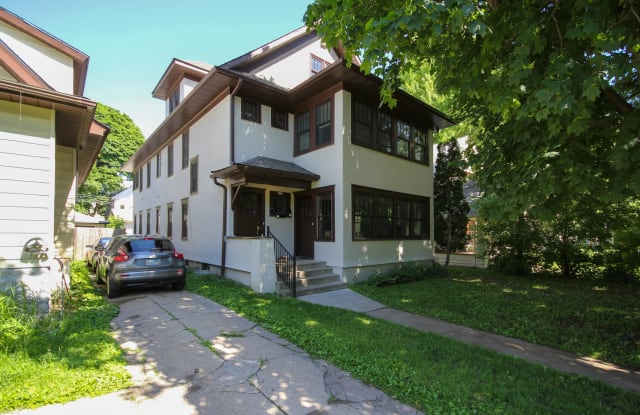 2221 Harriet Ave S - 2221 Harriet Avenue South, Minneapolis, MN 55405