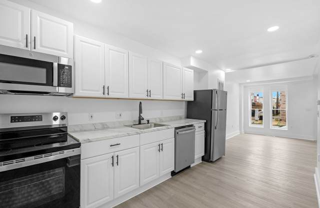 GORGEOUS end unit in Baltimore! 3 Bedrooms 3 Bathrooms Plus a Rec Room! photos photos GORGEOUS end unit in Baltimore! 3 Bedrooms 3 Bathrooms Plus a Rec Room! photos photos