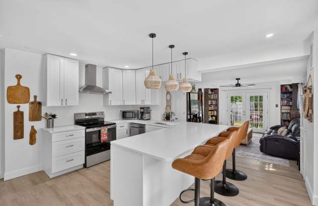327 Ashby Street - 1 Gallery 3