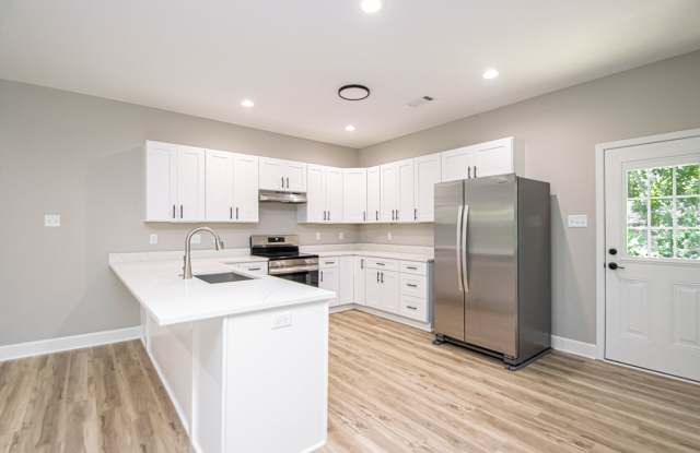 Brand New 3 Bed, 2 Bath Single-Family Home in Capitol View Gallery 1