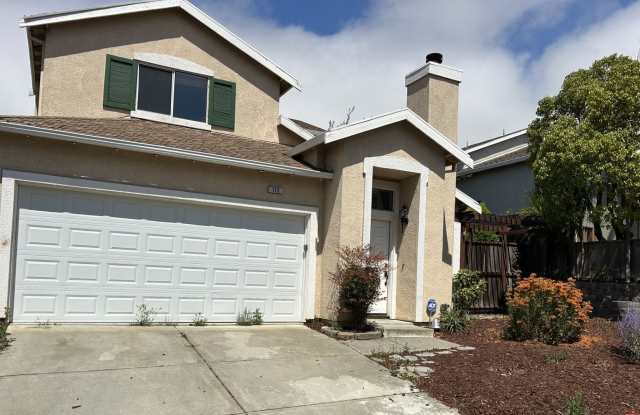 Wonderful 3 Bedroom, 2 Bath Home in Glen Cove photos photos