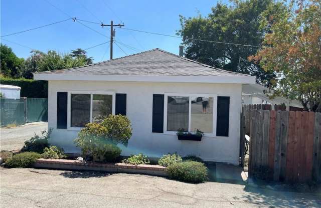 558 N Vermont Avenue N photos photos