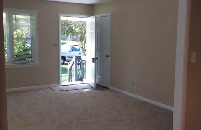 Nice home in a great neighborhood photos photos Nice home in a great neighborhood photos photos