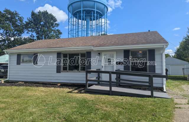 Charming Updated Ranch with Fenced Yard in Elyria - 573 Willow Park Road, Elyria, OH 44035