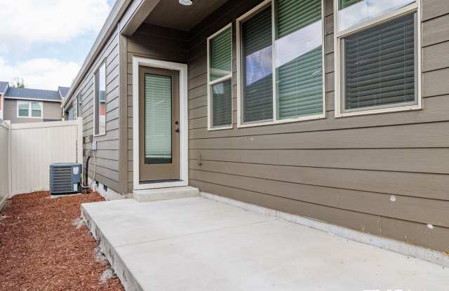 Modern Living with A/C and Attached Garage! - 8215 Northeast 20th Street, Vancouver, WA 98664