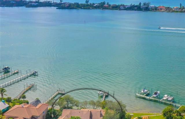 421 WATERSIDE Lane photos photos