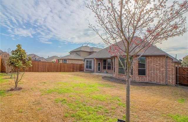 502 Elm Grove Trail Gallery 2