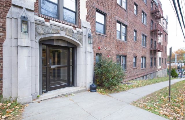 381 Broadway - 381 Broadway, Dobbs Ferry, NY 10522