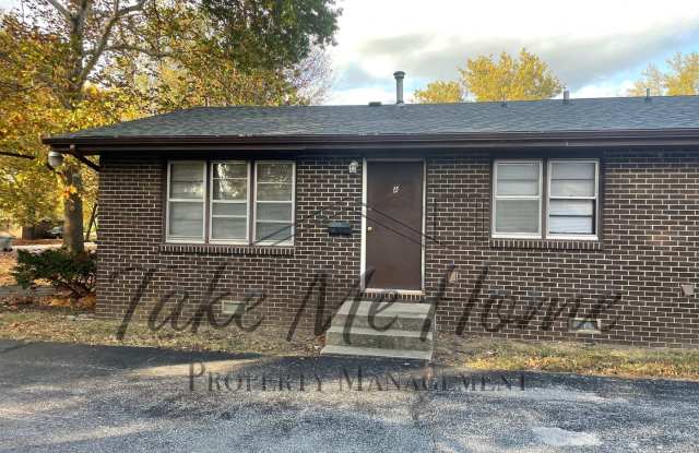 Charming 2-Bed, 1-Bath Home for Rent in All-Brick Fourplex photos photos