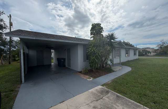 6021 40th Avenue West Gallery 1