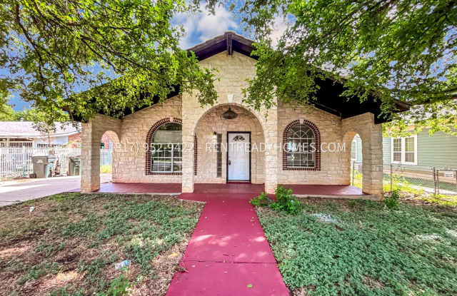 1707 S College St - 1707 South College Street, Georgetown, TX 78626