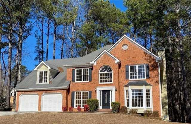 612 Braidwood Drive NW photos photos