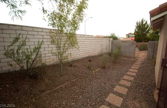 8998 Edgeworth Place Gallery 4