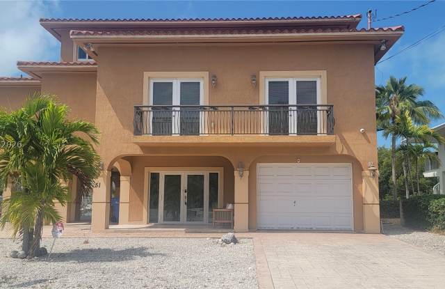 51 W Plaza Del Lago photos photos