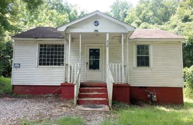 212 River Street - 212 River Street, Laurens, SC 29360