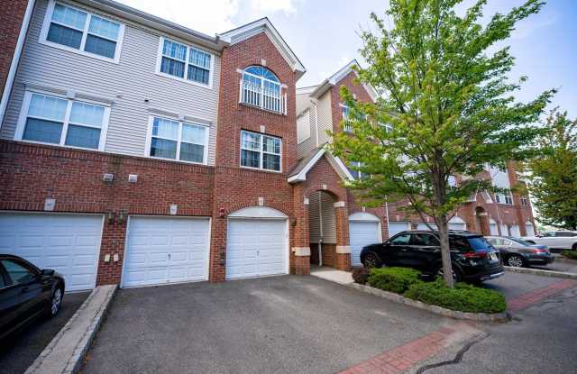 88 LYON CT photos photos