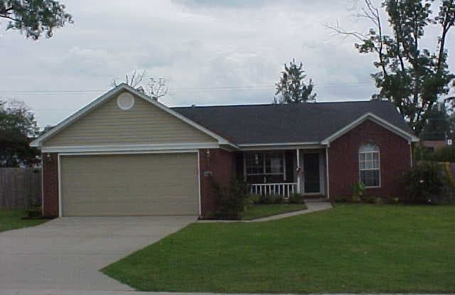 2922 FOREST DRIVE - 2922 Forest Drive, Bryant, AR 72022